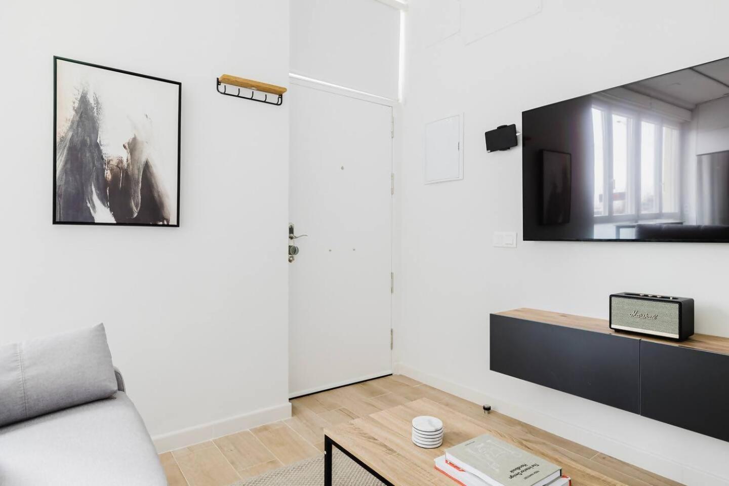 Apartamento Moderno En La Castellana Cerca 4torres *